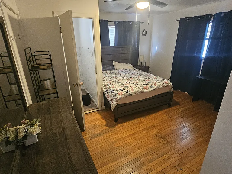 1219 Berkley Ave #2 — Photo 10