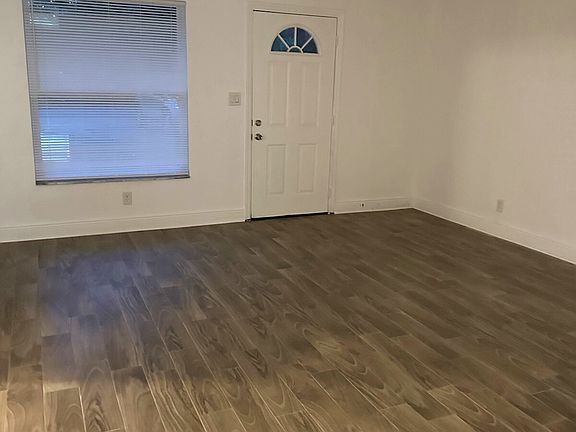 2nd image of 30435 Dubsdread Dr APT B