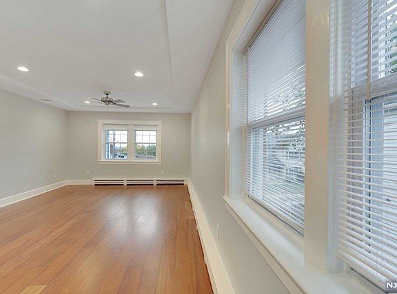 4th image of 42 Berton Pl Unit 2