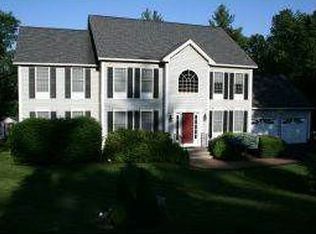4 Stoneywyke Rd, Windham, NH 03087