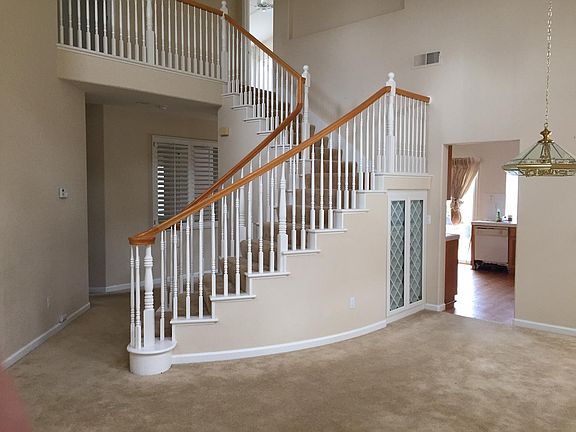 4th image of 188 Blackstone Dr
