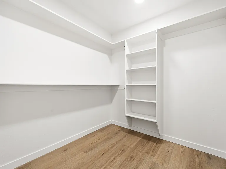 616 E Moonlight Dr — Photo 14