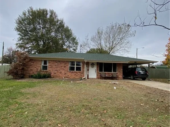 812 Tammy St, Waldron, AR 72958