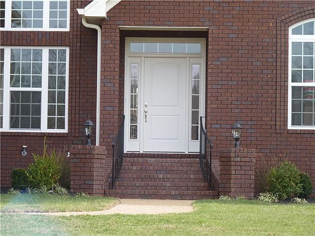2nd image of 410 Eastwood Pl Lot 45/46