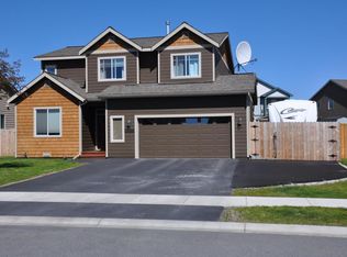 5886 Grand Teton Loop, Anchorage, AK 99502