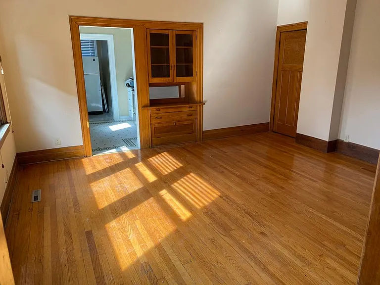 102 Bluff St #3 — Photo 5