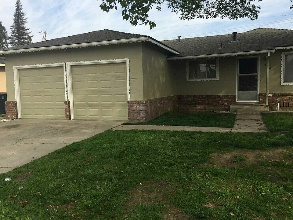 1st image of 582 Mulberry Cir