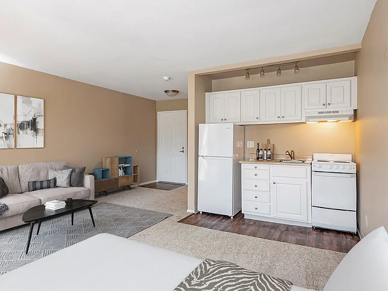 Canyon Woods — Photo 12