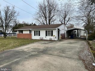 8 N Central Ave, Ridgely, MD 21660