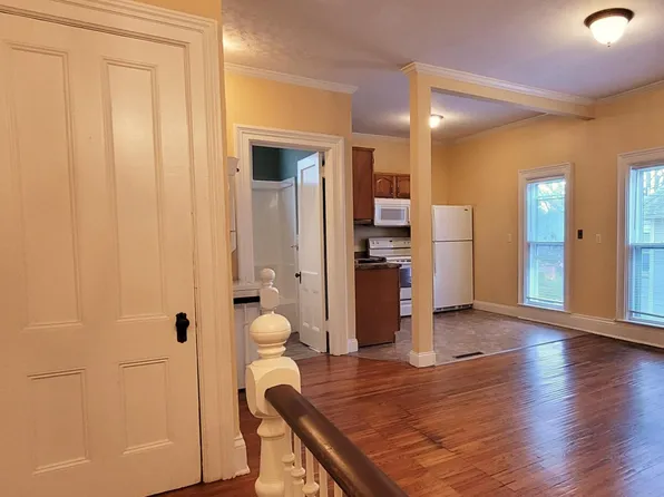 114 Elm St #B, Elmira, NY 14905