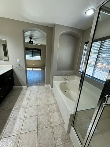 primary ensuite bathroom (bathroom #1)