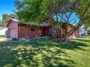 1618 Meadow Ln, Eau Claire, WI 54701