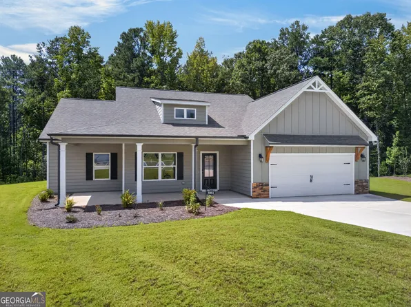 8981 Callaway Dr, Winston, GA 30187