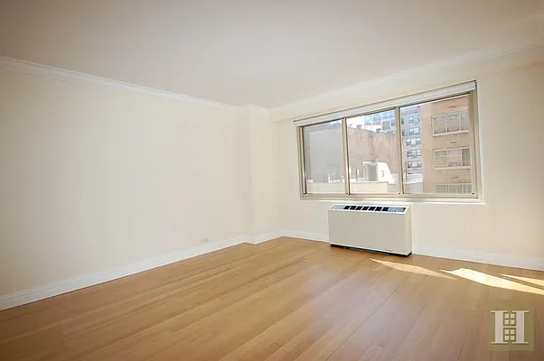 Rented by Halstead Real Estate | media 6