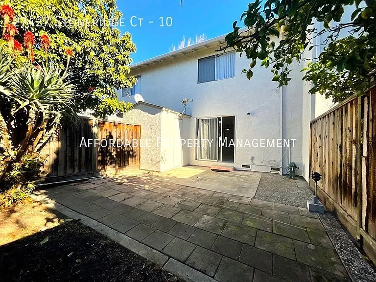 27427 Stoneridge Ct #10 — Photo 12