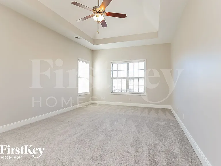 3724 Windhaven Ct — Photo 7