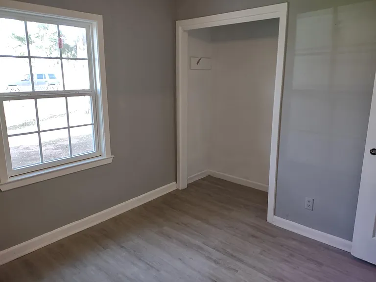 1834 E 1st Pl — Photo 20