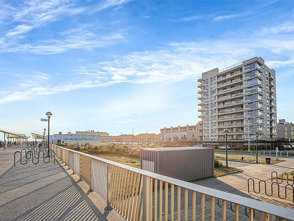 4th image of 151 Beach 96th St APT 4D