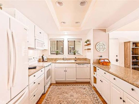 2nd image of 637 Avenida Sevilla Unit D