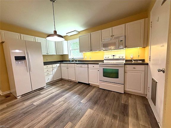 5th image of 1206 Peachtree Dr
