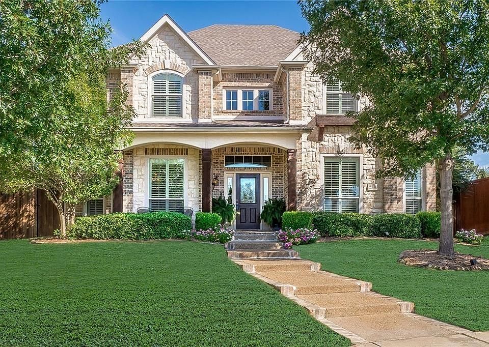 1st image of 2374 Aspermount Dr