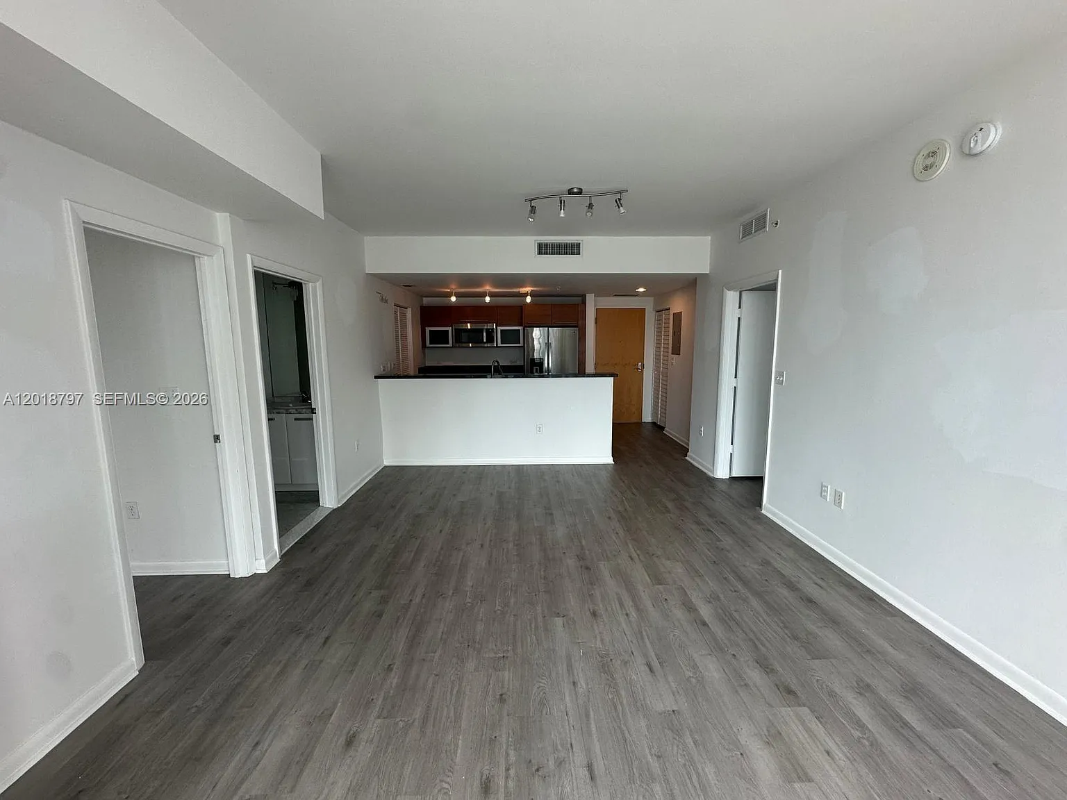 Vizcayne North Condo — Photo 3