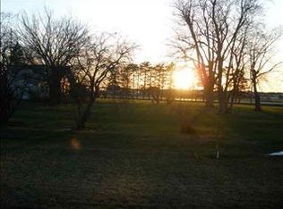 2304 Revere Rd, Bloomington, IL 61705