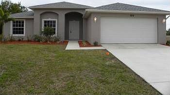 1st image of 1834 SW 39th Ter