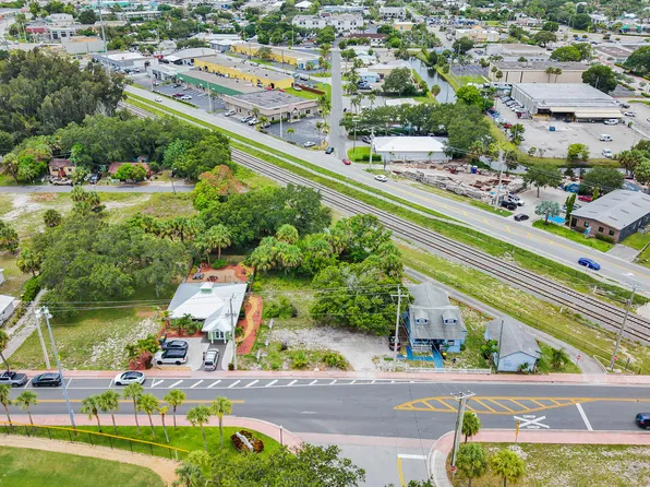 312 SE M.l.k. Jr Boulevard, Stuart, FL 34994