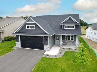 25338 Farmstead Ln, Wyoming, MN 55092