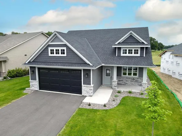 25338 Farmstead Ln, Wyoming, MN 55092