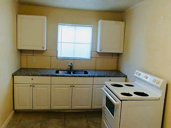 Kitchen1