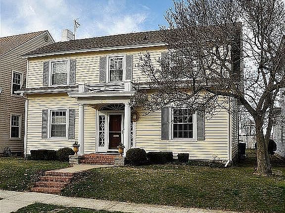1st image of 231 W Hickman St