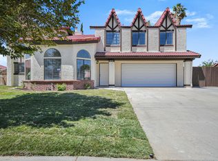 1633 Lauterbach St, Lancaster, CA 93535