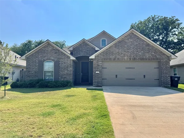 3343 Grand Lake Dr, Bossier City, LA 71111
