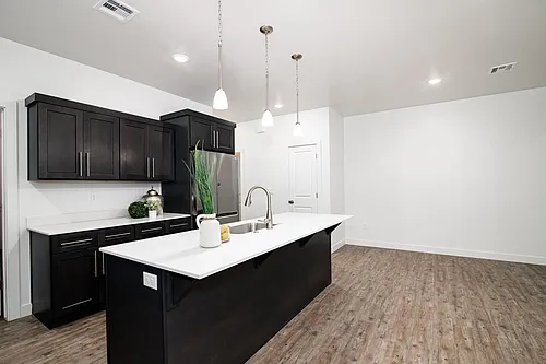 1055 W Province Way #115 Photo 1