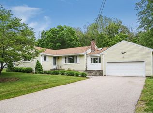 22 Park Rd, Colchester, CT 06415