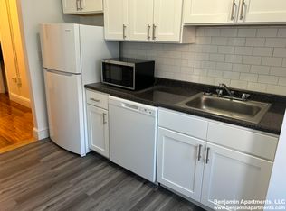1800 Commonwealth Ave APT 10, Boston, MA 02135