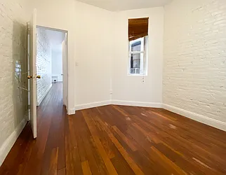 Rented by Kahen Properties