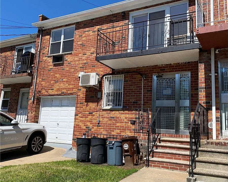 1st image of 137-05 Mulberry Ave Floor 2