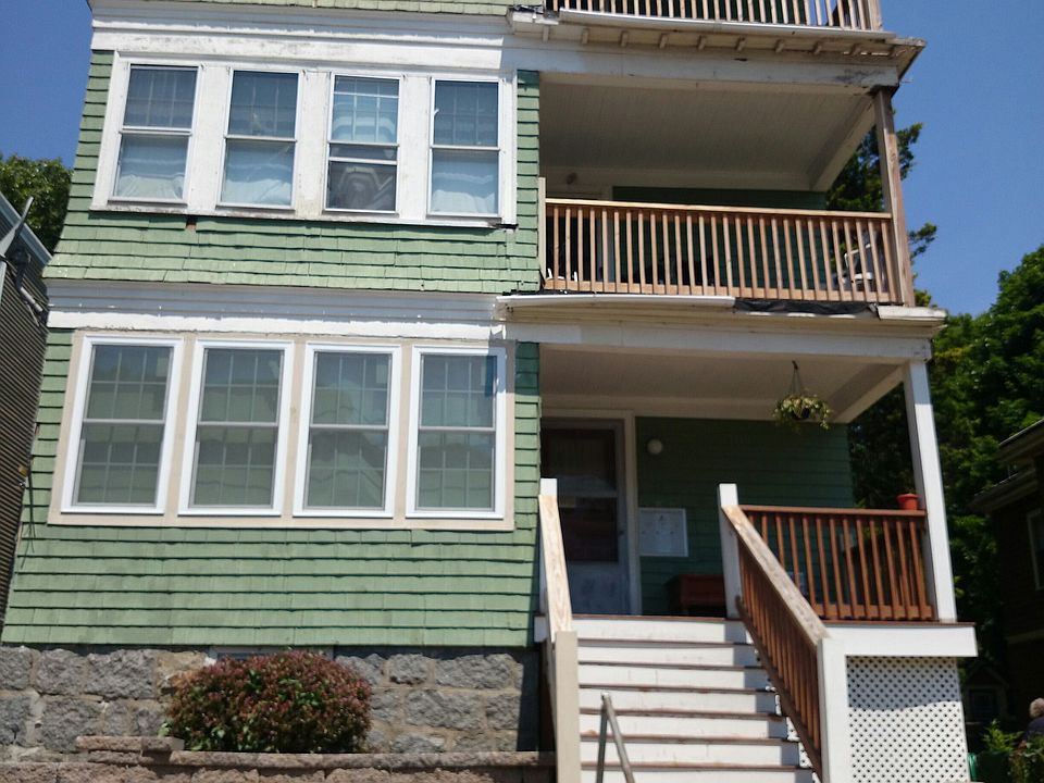 2nd image of 79 Fuller St