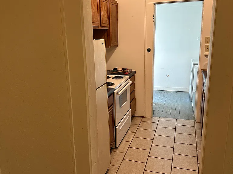 1619 W Murdock St #1619 — Photo 14