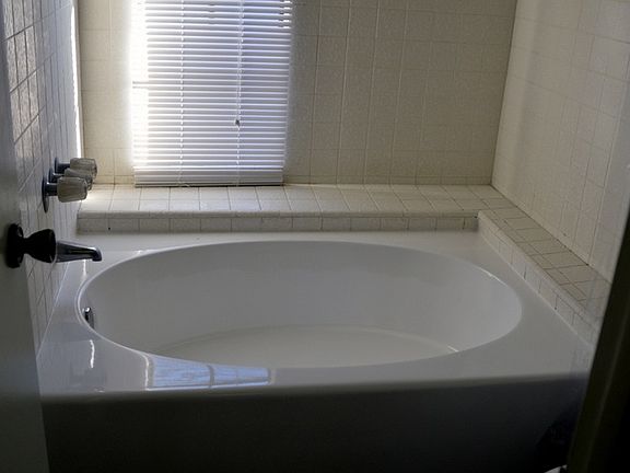 4th image of 7225 Shoup Ave APT 29