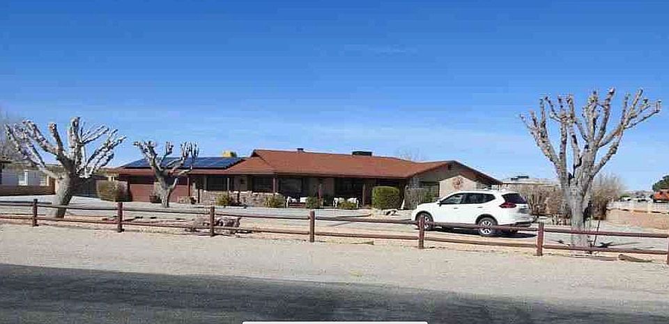 1st image of 26724 Lakeview Dr