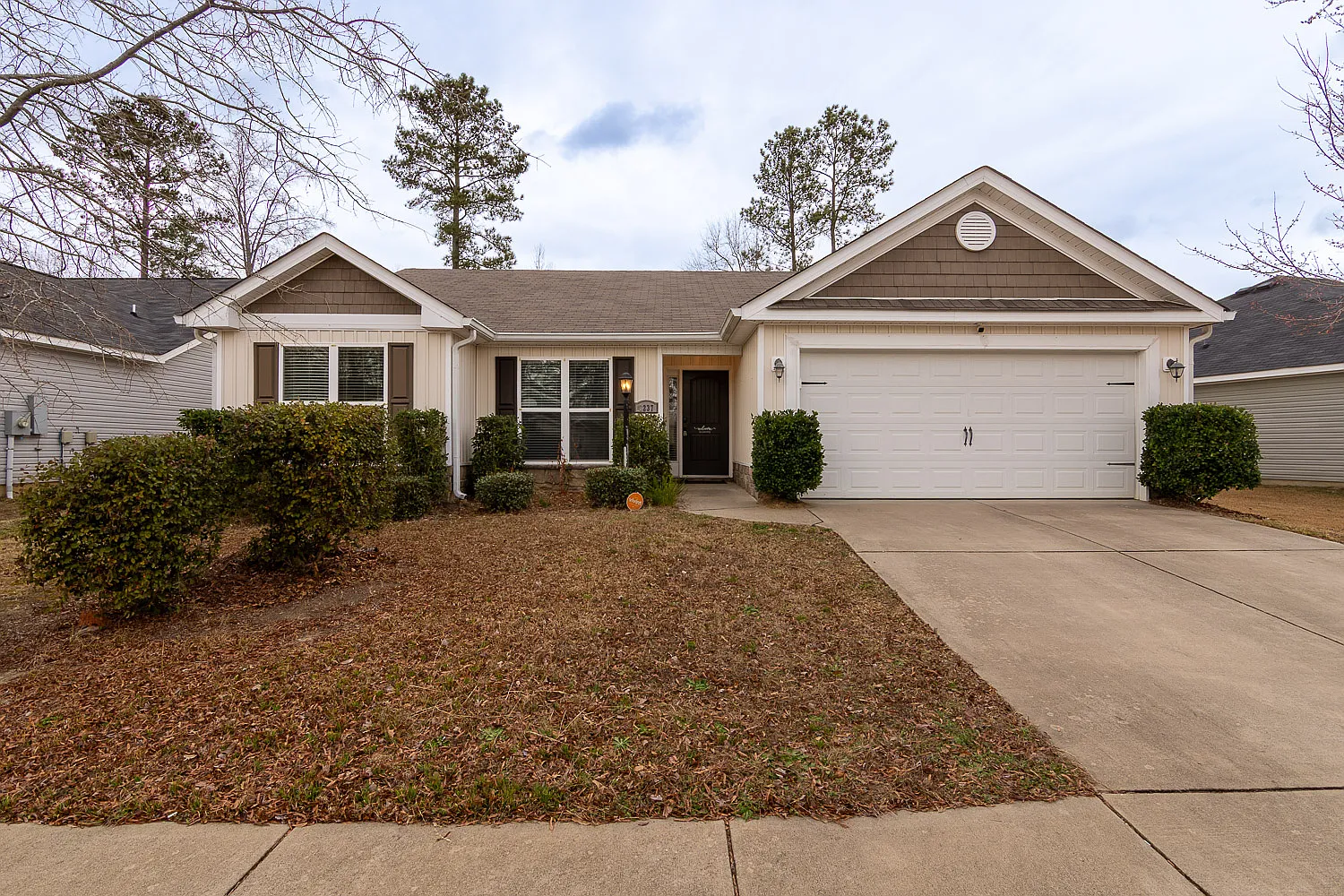 3237 Alexandria Drive - 1 — Photo 1