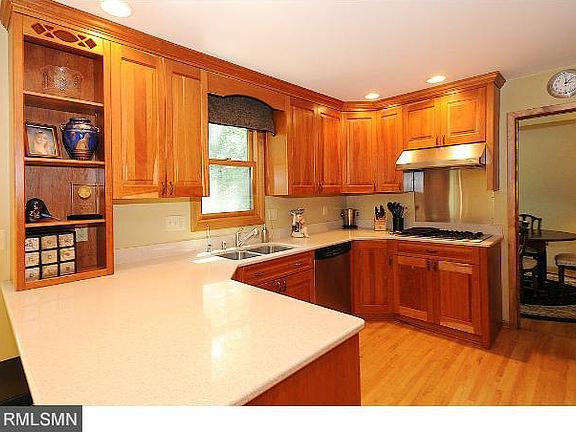 4th image of 17525 26th Ave N