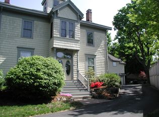 160 Charlesbank Rd, Newton, MA 02458