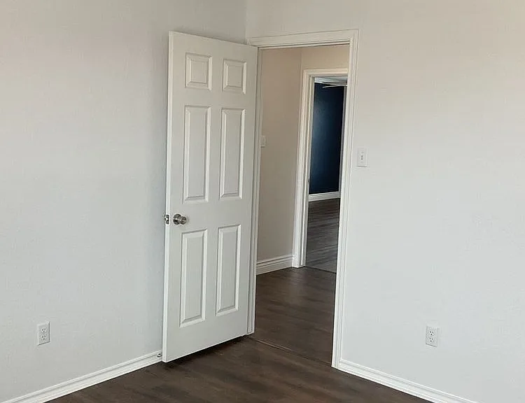 3205 Shawlands Rd — Photo 32