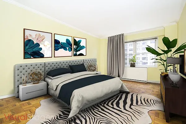 Sold by Maxwell Jacobs | media 24