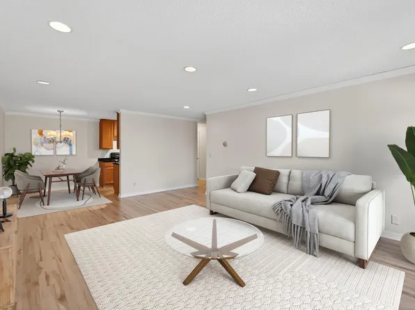 821 Douglas Ave APT 204, Minneapolis, MN 55403